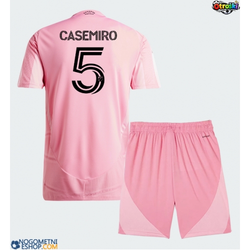 Otroški Nogometni dresi Inter Miami Casemiro #5 Domači 2026-27 Kratek Rokav (+ Kratke hlače)